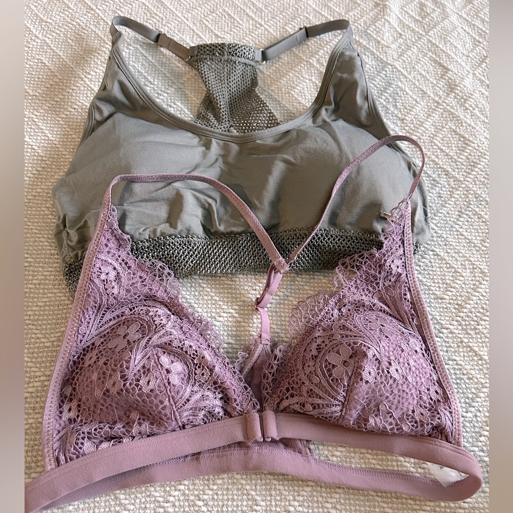 2 Bralettes
